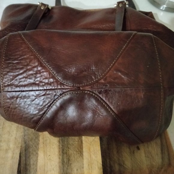 LC Leather Bucket Tote - Picture 9 of 13